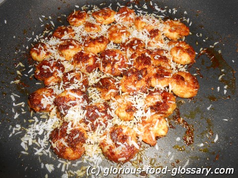 Cheemeen Thoran Cheemeen Thoran - dry curry made of Shrimps from Kerala, India